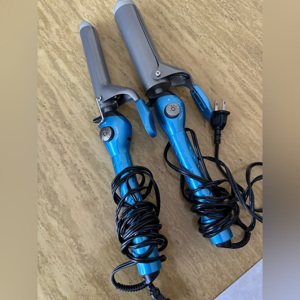 BaBylissPRO Nano Titanium Professional Spring Curling Iron for All Hair Types